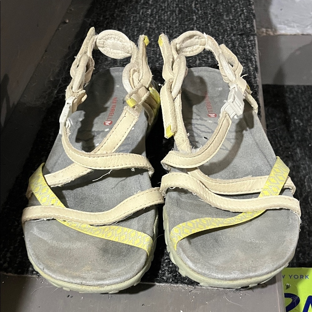 Merrell Beige and Yellow Strappy Women's Sandals
